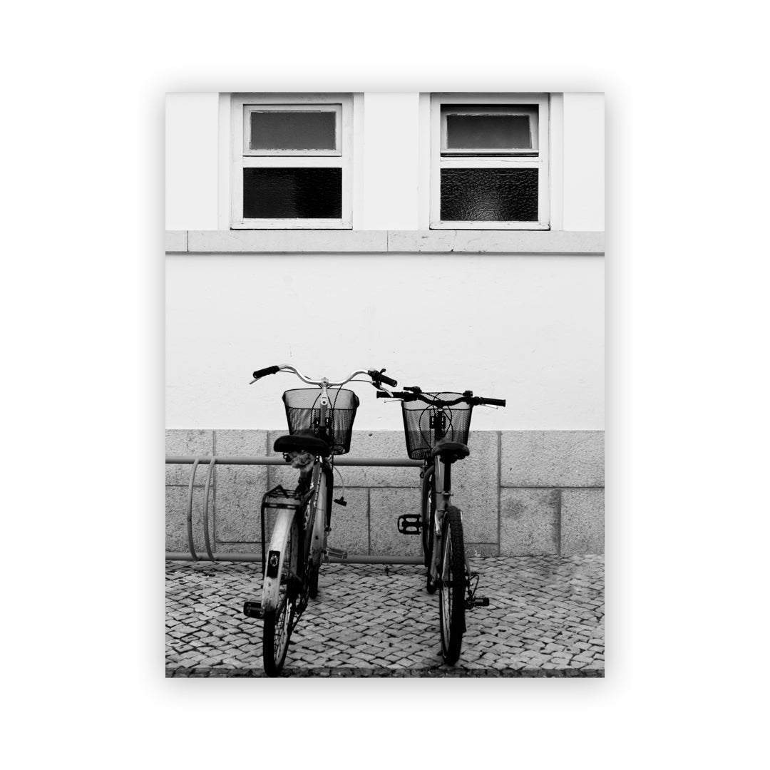 Bicicletas en blanco y negro - ANABEL GONZÁLEZ ESTUDIO